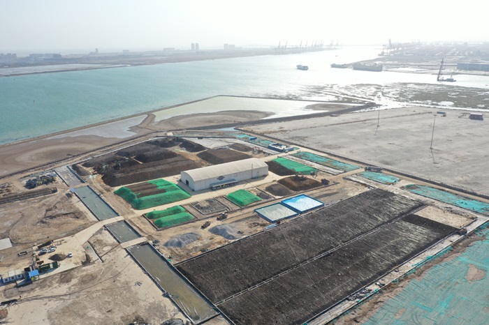 天津港“8·12”大爆炸事故場(chǎng)地土壤修復項目111.jpg